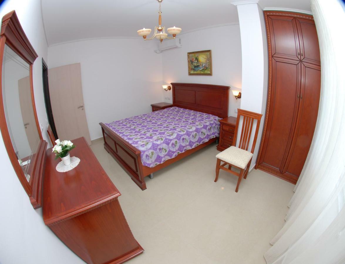 Erti'S Apartments Sarandë Exteriér fotografie
