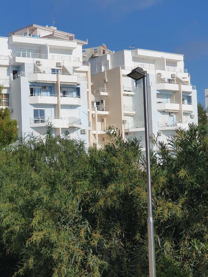 Erti'S Apartments Sarandë Exteriér fotografie